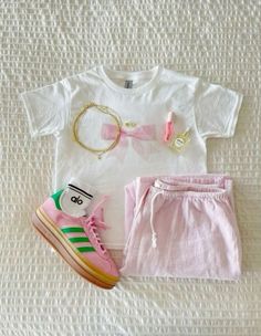 Gazelles Outfits, Gazelle Adidas, Coquette Outfit, Preppy Fits, Vanilla Girl