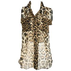 2000s YSL by Tom Ford Leopard print sleeveless silk blouse/top. Size: SM/MED 2/4/6. Marked size: 36F Bust: 34 inches This Garment has been professionally Dry Cleaned and Ready to wear. Ysl Tom Ford, Asian Street Wear, Sleeveless Silk Blouse, Blusas Top, Leopard Print Coat, Designer Blouses, Hipster Fashion, Blouse Vintage, Blouse Top