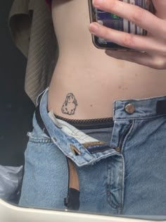 bunny tattoo on hip mirror selfie Hase Tattoos, Discreet Tattoos, Subtle Tattoos, Dream Tattoos