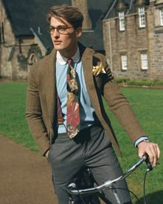 Preppy Boys, Ralph Lauren Fall, Beige Suits, Gentleman Style, Mens Glasses