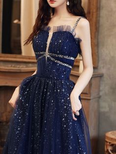 Celestial Prom Dress, Tulle Formal Dress, Burgundy Formal Dress, Prom Dress Blue, Dress Display, Dark Blue Dress, Blue Dress Formal, Blue Evening Dresses, Blue Tulle