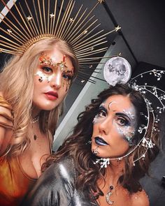 Sophia Cosette Curve Model on Instagram: “Halloween is by far my favorite holiday! 🎃👻👽 I’ve been costume-coordinating with my mom since I was a kid and I don’t plan on stopping…” Moon Inspired Costume, Sun And Moon Costume Couple, Alien Costume, Halloween Makeup Inspiration, Curve Model, Costume Themes