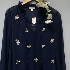 Halo Navy Blue Women’s Peasant Tunic Dress With Embroidered Flowers Lined Size Small Length 40” Sleeve 24” Chest 18” New With Tags! Navy V-neck Blouse For Spring, Lace Dress Black Short, Summer Dresses Knee Length, Red Black Dress, Sleeveless Denim Dress, Black Lace Mini Dress, Dark Blue Dress, Long Blue Dress, Elegant Embroidery