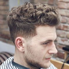 Curly Haircut, Trendy Mens Haircuts, Quiff Hairstyles, Mens Haircut, Easy Hairstyles For Medium Hair, Haircuts For Curly Hair