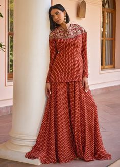 Red Bandhani Sharara Set With Ombre Dupatta Isha Gupta Tayal - Fabilicious Fashion Sharara Sets For Women, Long Sleeve Suit Indian, Satin Indian Suit, Bandhani Dupatta Suits, Bandhani Anarkali Dress, Bandhani Blouse Design, Bandhani Dress Party Wear, Bandhani Sharara, Printed Sharara Suit