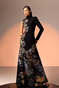 Her Trove - High neck crepe embroidery dress Edward Arsouni, Marchesa Couture, Midi Dress Style, Dress Fitted, Long Midi Dress, Beaded Gown, Black Gown, Long Sleeve Lace Dress, Lace Gown