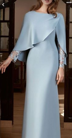 Baju Kahwin, Simple Bridesmaid Dresses, Gowns Dresses Elegant, Gaun Fashion, Muslim Fashion Dress, Evening Dresses For Weddings, Moda Vintage