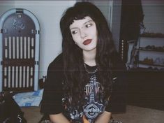 Mall Goth Hairstyles, Long Goth Hair, Goth Bangs, Goth Hairstyles, Goth Hair, Profile On Instagram, Mall Goth, Pretty Cool, Makeup Inspo