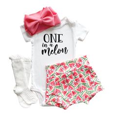 First Birthday Girl Watermelon Baby Bummies Set One in a | Etsy Bow Outfit, Watermelon Baby, First Birthday Girl, Newborn Coming Home Outfit, Bodysuit Designs, One In A Melon, Cake Smash Outfit, Baby Bloomers, First Birthday Outfits