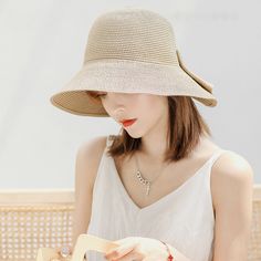 Women Foldable Rear Split Design Bow Straw Hat Adjustable Breathable Summer Casual Wild Sunshade Bucket Hat Color: Black,Grey,Khaki,Pink,Red,Beige Style: Casual Type: Adjustable,Foldable Cap Type: Bucket Hat Precise details: Description: Gender:Women Color:Black,Grey,Khaki,Pink,Red,Beige,Dark Grey Material:Straw Season:Spring,Summer,Autumn Style:Casual Type:Adjustable,Foldable Cap Type:Bucket Hat Detail In Size:(1cm=0.39inch) Hat Circumference:56-58cm/22.05-22.83'' Package Included:1*Hat Disclai Gardening Hat, Summer Straw Hat, Straw Hat Beach, Split Design, Beige Style, Stylish Hats, Women's Hats, Cute Jackets, Autumn Style