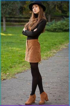 Leather Clothes, Brown Skirt, Mode Boho, Skirts With Boots, Fashion Trends Winter, Legging Outfits, Looks Chic, Komplette Outfits, Fall Fashion Outfits