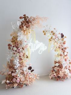 20 Fall Wedding Color Trends for 2024 / 2025 - Daisy Sage Artificial Flower Arch, Flower Arches, Head Table Wedding, Diy Wedding Backdrop