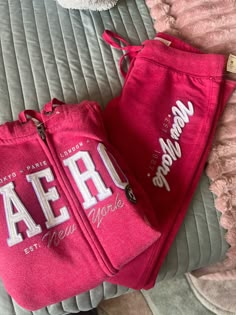 my bf got it for me 🙂‍↕️ Two Peice Set, Football Girlfriend, Women's Outfit Sets, My Bf, Pink Outfit, Outfit Set