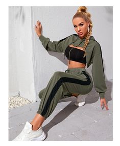 Fabric:+Chemical+Fiber+Blend<BR/> Size:+S,+M,+L,+XL Yoga Girls, Sportswear Outfits, Sport Suit Women, Sports Crop Tops, Sports Hoodies, Top Pants Set, Loose Pants, Sports Suit, Yoga Girl