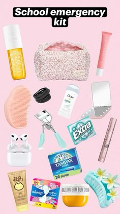 Teenage Girl Emergency Kit Back To School, Erin Condren Academic Planner, Bag Necessities, Back To School Kit, Girl Kit, Wallpaper Preppy, Girl School Supplies