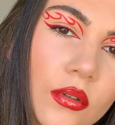 Red Festival Makeup, Flame Makeup, Comp Makeup, Red Glossy Lips, Eyeliner Inspo, Rave Ideas, Red Eyeliner, Festival Inspo, Makeup Video