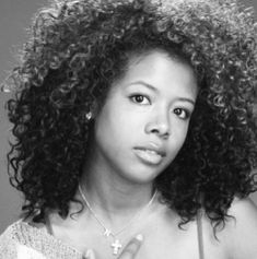 Kelis 2000s Photoshoot, Kelis Black Hair, Black Woman 70s Hair, Kelis Caught Out There, Natural Hair Movement 70s, Photo Compilation, Leo Queen, Taylor Russell