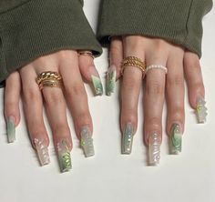 Green Nail Square, Green Square Nails, Square Nails Long, Nail Square, Henna Nails, Fantasy Nails, Vintage Nails, Nails Today, Green Nail