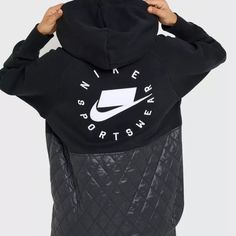 *New* Nike Women’s Nsw Fleece Quilted Hoodie Cj6253 010 Nike Hoodies For Women, Quilted Hoodie, Black Nike Hoodie, Fleece Quilt, Oversized Long Sleeve Shirt, Maroon Hoodie, Crewneck Sweatshirt Women, Athletic Sweatshirts, Nike Long Sleeve