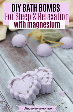 All-natural DIY sleepy time bath bombs make a great self-care routine. Made with essential oils and magnesium powder to promote relaxation. Magnesium Powder, Magnesium Bath, Sleep Products, Easy Homemade Gifts, Sleep Time, Routine Tips