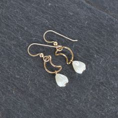 Cute and dainty crescent moons accented with a small 8mm white mother of pearl Pikake bead. Made from your choice of gold fill or sterling silver. This material will NOT tarnish and can even get wet! Moon Earring, Crescent Moon Earrings, Pearl Bangle, Jewelry White, Gold Moon, Wedding Jewelry Earrings, Tahitian Pearls, Moon Earrings, Shell Earrings