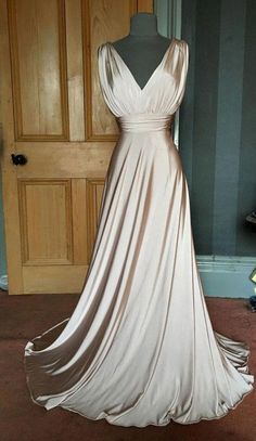 Grecian Wedding Dress, Size 12 Fashion, Bridal Heels, Gown Wedding, Beautiful Gowns, Mother Of The Bride Dresses