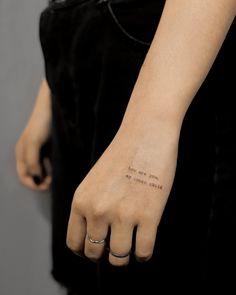 “how are you, my inner child” – a heartfelt dialogue inked on the hand, inviting introspection and self-compassion. Inner Child Tattoo, Small Letter Tattoo, Black Art Tattoo, My Inner Child, Tattoo Hand