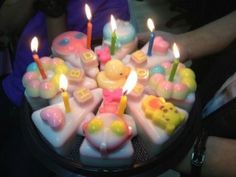 there are many candles that have been placed on the cake