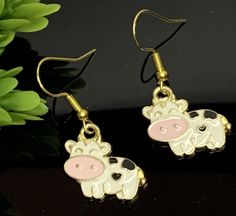 Cow Earrings, Unique Earrings, Gift Idea, Cow Jewelry, Western Earrings, Western Cow Jewelry, Awesome Earrings, Cow Earrings, Jewelry Western, Earrings Western, Western Earrings, Animal Earrings, Earrings Unique, Fashion Jewelry Earrings