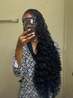 Long Braids Hairstyles Black Women, Wavy Braids Hairstyles, Long Micro Twists, Wavy Box Braids Black Women, Wavy Braids, Short Box Braids Hairstyles, Box Braids Hairstyles For Black Women, Cute Box Braids Hairstyles