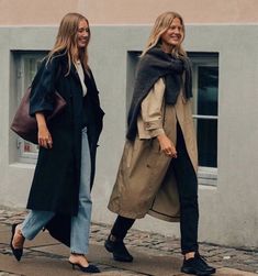 Amalie Moosgaard, Coat Street Style, Casual Fridays, Boring Clothes, Style Crush, Thanksgiving Outfit, Cozy Outfit