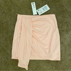 Zara Blush Pink Skirt - Xs - Nwt Retails $40 Plus Tax! Bought In July And Never Wore! Asking $20 Spring Stretch Mini Skirt For Date Night, Spring Date Night Stretch Mini Skirt, Spring Skort For Date Night, Spring Pencil Skort For Date Night, Spring High-waisted Mini Skirt For Date Night, High-waist Mini Skirt For Spring Date Night, High Waist Mini Skirt For Date Night In Spring, Zara Skort For Spring Party, Zara Stretch Mini Skirt For Spring