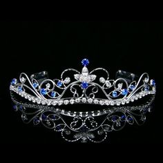 Side combs at each end of the tiara for added security. Fantastic hair accessories for weddings, proms, parties or other special occasions. | eBay! Cincin Diy, Crystal Crown Tiaras, Bridal Crown Tiara, Crown Aesthetic, Tiara Ring, Crown Tiara