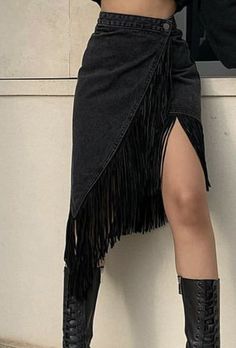 Persian Summer Style, Summer Outfits Black Women, Black Women Business Attire, Women Business Attire, Outfit Ideas Skirt, Stil Rock, Fall Festival Outfit, Rok Midi, Outfit Shein