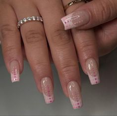 Trending Nail Colors, Summer Nail Inspiration, Minimal Nails, Hot Girl Summer, Simple Nail Art Designs, Healthy Routine, Summer Acrylic Nails, Prom Nails, Classy Nails