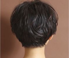 Short Haircuts Ideas, Pixie Haircut Ideas, Bob Haircut Curly, Long Gowns, Asian Short Hair