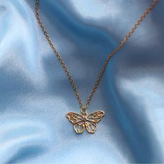 Brings Positivity, Freedom, And Hope 16k Gold-Filled Butterfly On 18” Gold-Filled Chain Non-Tarnish Free Shipping On My Depop Shop! #Jewelry #Butterfly #Necklace #Depop #Gold Womens Accessories Jewelry Butterfly, Butterfly Pendant Necklace, Shop Jewelry, Butterfly Necklace, Butterfly Pendant, Necklace Vintage, Gold Filled Chain, Ring Necklace, Vintage Necklace