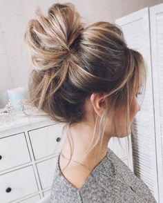 Lazy Day Hairstyles, Low Bun, Hot Hair Styles, Hair Updo, Quick Hairstyles, Peinados Faciles