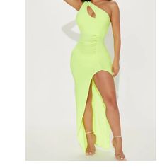 Brand New!!!! Neon Yellow Maxi Dress With Slit Size 3x Neon Dress, Neon Dresses, Yellow Maxi Dress, Yellow Maxi, Fashion Nova Dress, Fashion Nova Dresses, Neon Yellow, Fashion Nova, Women's Fashion