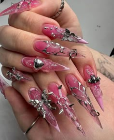 Pink Stiletto Nails, Kawaii Nails, Diy Nail Art, Bling Nails, Funky Nails, Pretty Acrylic Nails