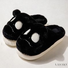 Lasaky - Nanbo Man Cotton Slippers - Winter Home Skull Head Cute Funny Couple Soft Bottom Plush Slippers Bear Skull, Cape Designs, Plush Slippers, Winter Home, Quirky Fashion, Fuzzy Slippers, Skull Fashion, Skull Head, Funny Couples