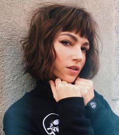 Short Bangs, Punk Hair, Penteado Cabelo Curto, Grunge Hair, Pixie Hairstyles, Hair Today, Hairstyles With Bangs, Bob Hairstyles, Hair Looks