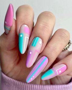 28 Vibrant Nails for Summer 2024: Dazzle with Trends & Colors! - divagaze.com Cool Nail Polish, Vibrant Nail Designs, Aesthetic Nail Art, Deco Nails, Nail Designs For Summer, Finger Paints, Abstract Nails, Aesthetic Nail, Nails For Summer