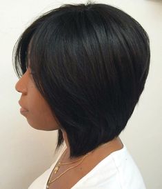 African-American Collarbone Bob Short Weave Hairstyles, Black Bob Hairstyles, Bob Black, Curly Weave Hairstyles, American Hairstyles, Hair Styles 2014, Layered Bob Hairstyles, Long Layered Haircuts, Short Layered Haircuts