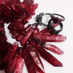 Maroon Aesthetic, Hawke Dragon Age, Gryffindor Aesthetic, Red Aesthetic, Red Crystals, Scarlet Witch, Dragon Age, Scarlet