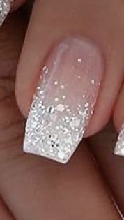 Ball Nails, Manicure Nail Designs, Nail Drawing, Ombre Nails Glitter, Fancy Nails Designs, Dip Nails, Nail Colours, Nails Glitter, Simple Nail Art Designs