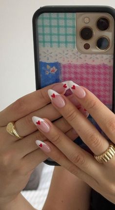 minimalist nails,spring nails,classy nails,gel nails,elegant nails,simple nails,basic nails,Acrylic nails,Nails 2023 trends,Nails,nails acrylic,nails 2020 trends,nails acrylic coffin,nails 2022,nails inspiration,nails autumn 2022,nails design,nails 2022 trends,nails ideas,nails christmas,nails aesthetic,nails winter,nails winter 2022,nail art designs,nail shapes,colorful nails,white nails,red nails,green nails,blue nails,yellow nails,pink nails,purple nails,neon nails,pastel nails,nail inspo,cut Vday Nails, Kutek Disney, Prettiest Celebrities, Heart Nail, Basic Nails