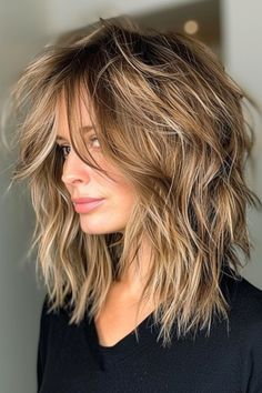 Shag Cut Medium Hair, Layers For Thick Wavy Hair, Shag Lob Haircut, Mid Length Hairstyles For Women Over 50, Simply Hairstyles, Choppy Bob Haircuts, Haircuts For Women Over 50, Gorgeous Hairstyles, Short Shag