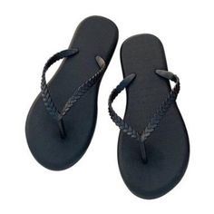 Spend your beach vacations, having fun, without concern about the right footwear for those sandy days. We have got you covered with The Veronica Twist Plain Beach Slippers. The slippers are simple, solid, durable, and trendy, and would look great with any kind of beachwear. Try them out today! FEATURES: Pattern: Plain Occasion: Beach Heel style: Flat Sole material: PVC Vamp material: PVC COMFORTABLE MATERIAL: The Premium Slides are made of high-density material. These are light, soft, breathable, and waterproof, and their excellent flexibility and durability make them perfect for everyday wear. The modern features and attractive characteristics will never go out of style even if worn for years. SUPER NON-SLIP SOLE: The super comfy footwear features a thickened sole with an anti-slip textur Non-slip Round Toe Beach Slippers, Round Toe Slippers For Beach Season, Round Toe Beach Slippers For Beach Season, Non-slip Beach Slippers, Synthetic Beach Slippers, Beach Slippers With Non-slip Synthetic Material, Adjustable Black Slippers For Beach, Black Non-slip Flip Flops For Pool, Beach Non-slip Synthetic Slippers