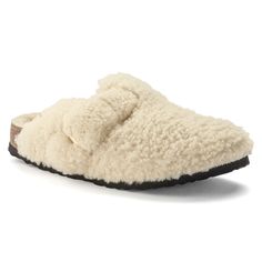 Boston Big Buckle Shearling Eggshell | BIRKENSTOCK Birkenstock Teddy Shearling, Boston Big Buckle, Birkenstock Big Buckle, Shoo Shoo, Birkenstock Styles, Wool Shoes, Birkenstock Women, Leather Decor, Designer Slippers